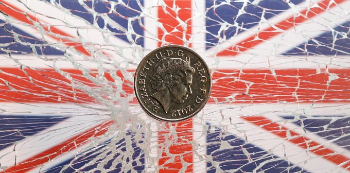 Brexit Woes Hit the Pound as the Market Braces for another Rollercoaster Year for the Pound